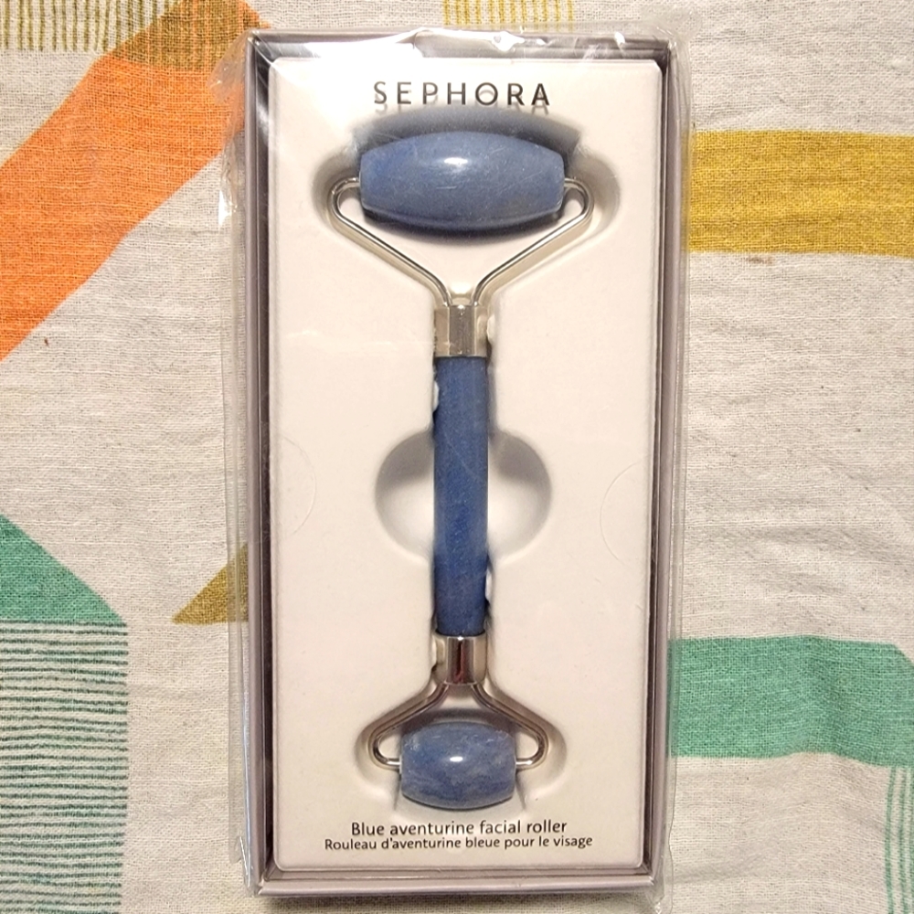 Facial roller
